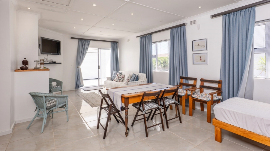 4 Bedroom Property for Sale in Agulhas Western Cape